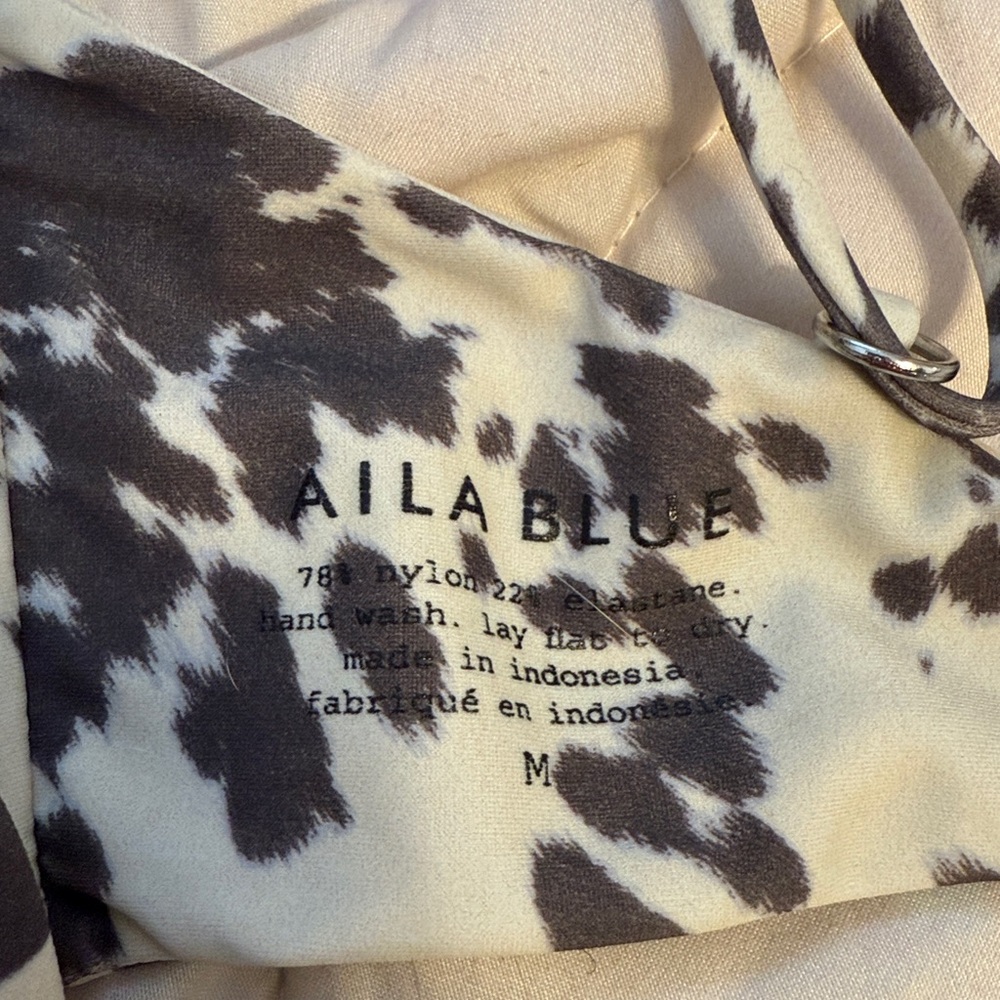 Aila Blue | Cow Print Underwire Bikini Top - Picture 7 of 9